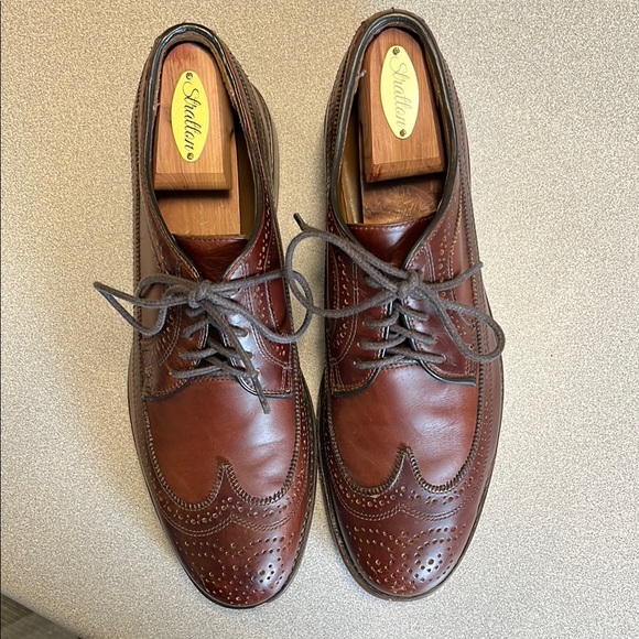 LL Bean Signature Wing Tips, Brogues. 10D M Oxford Derby main image 13